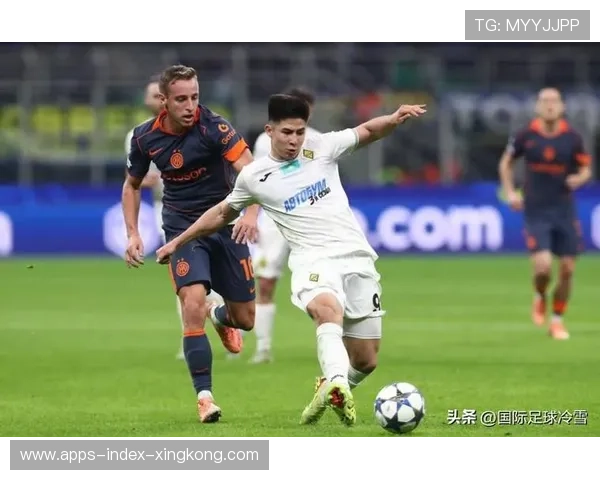 国米中场抢断后立刻发动致命进攻：从战术慧眼到生活启发