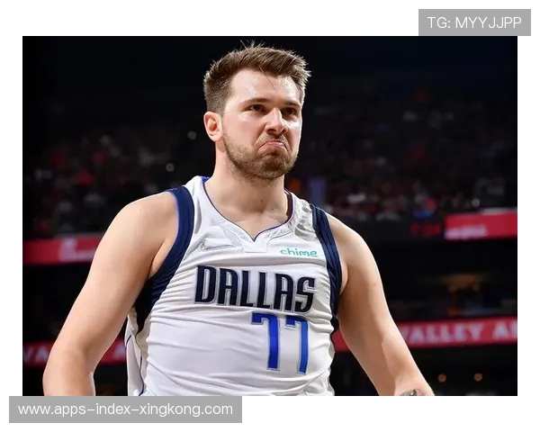 东契奇变向突破轻松取分，独行侠保持掌控