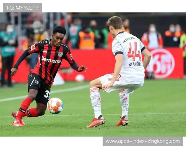 德甲多特前场压制奏效，比分短时被拉开